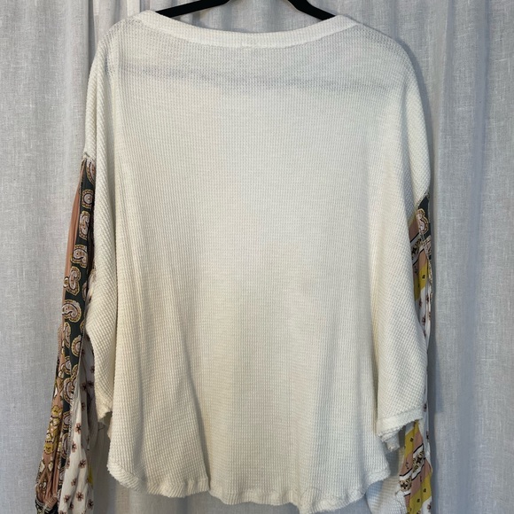Free People Blossom Thermal - Picture 4 of 14